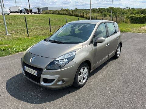 Renault scenic - 1.9 DCI 130 CH - Beige Métallis