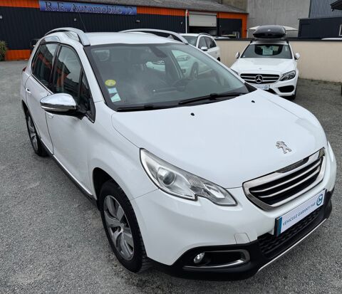 Peugeot 2008 - 1.6 e-HDi S&S 10/2014 avec 157.000