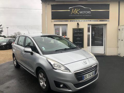 Peugeot 5008 - 1.6 hdi 120 7place 2015 - Gris