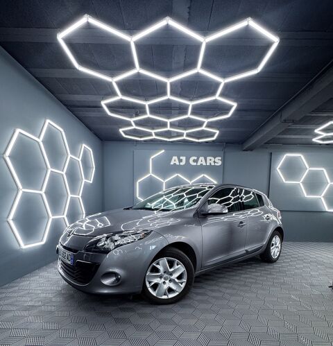 Renault megane iii - 1.5 dci *1ere MAIN *DISTRI NEUVE *AUTO
