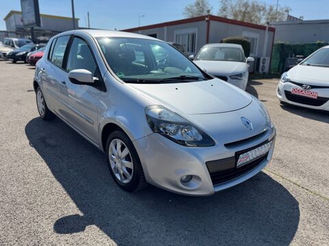 Annonce voiture Renault Clio III 5490 