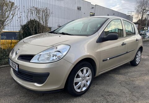Renault Clio 3 1.2 PACK CLIM. 5 CV. 2EME MAIN CRITAIR 2 CT OK TBEG 2007 occasion Poissy 78300