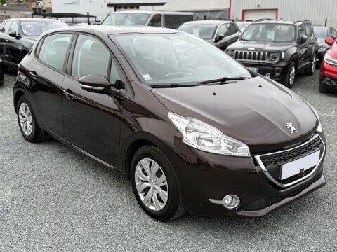 Peugeot 208 - - 1.0 vti 68cv - - Marron