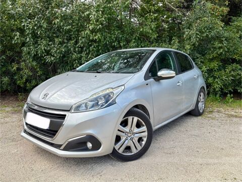 Peugeot 208 1.6 Blue Hdi 100cv Pack Style 2016 occasion SORGUES 84700