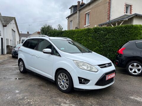 Grand C-MAX 1.6 TDCi 115 ch 7 Places 06/2011 2011 occasion 41000 Blois
