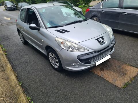 Peugeot 206 1.4 75 CV 5 CV 2010 occasion Coignières 78310