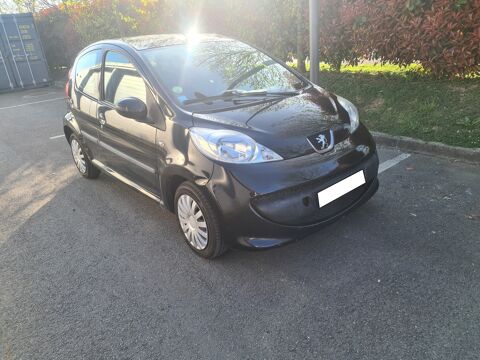 Peugeot 107 - 1.0 - Noir