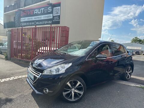 Peugeot 208 - 1.6 VTi 120ch Féline 127 004km 