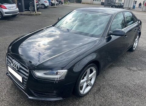 Audi A4 2.0 TDI 143 BOITE AUTO AMBITION LUXE NOIRE CUIR GRIS GARANTI 2012 occasion Coignières 78310