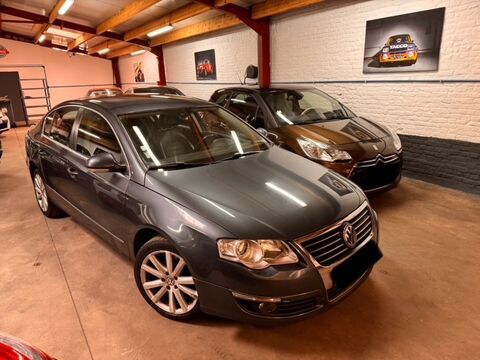 Volkswagen passat - 2.0 tdi DSG6 140CV - Bleu foncé