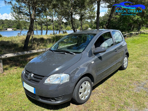 Volkswagen Fox 1.2 55 CV - entièrement révisée, attelage, 149950 km. 2010 occasion LA TESTE-DE-BUCH 33260