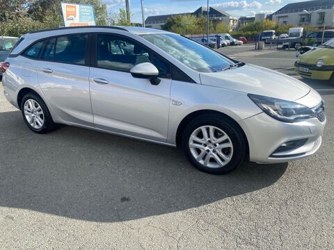 Opel Astra 136cv business boîte auto 2017 occasion Montjean-sur-Loire 49570