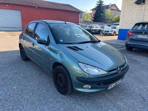 Peugeot 206 1.6i 90 XT 5portes clim bv5 1999 occasion MEYZIEU 69330
