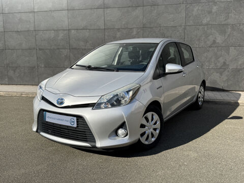 Toyota yaris - 1.5 VVTI 100H 75 HYBRID FULL-HYBRID DY