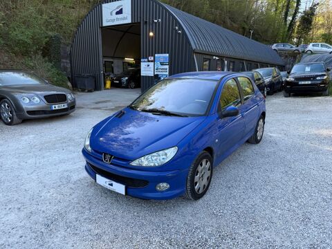 Peugeot 206 1.6i 110cv BVA XT 2ème main 2006 occasion Sathonay-Camp 69580