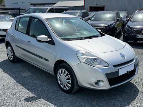 Renault Clio III - 1.2 16v 75cv - Expression Clim - l 2011 occasion Saint-Denis-en-Val 45560