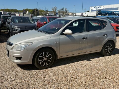Hyundai i30 - 1.6 crdi - Beige