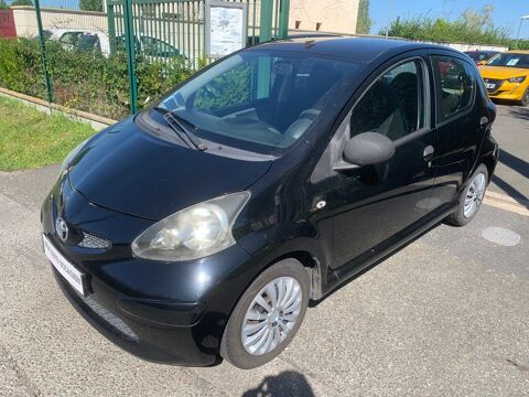 Toyota aygo - 1.0 VVT-I 70 5 PORTES - Noir Mé