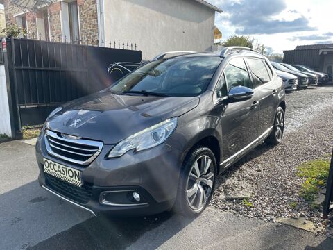 Peugeot 2008 1.6 e-HDi S&S 115 Allure / GPS / TOIT PANO / RADAR / ATTELAG 2013 occasion LES PAVILLONS-SOUS-BOIS 93320