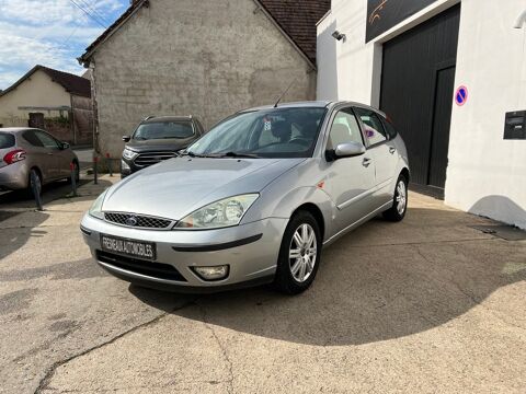 Annonce voiture Ford Focus 2960 