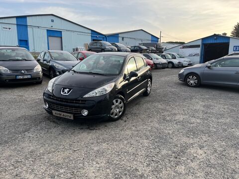 Peugeot 207 - 1.4i 95CV 172664KMS - Noir