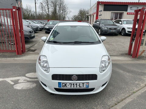 Punto FIAT GRANDE PUNTO 1.4 8V 77 DYNAMIC BVA 5P 2007 occasion 95480 Pierrelaye