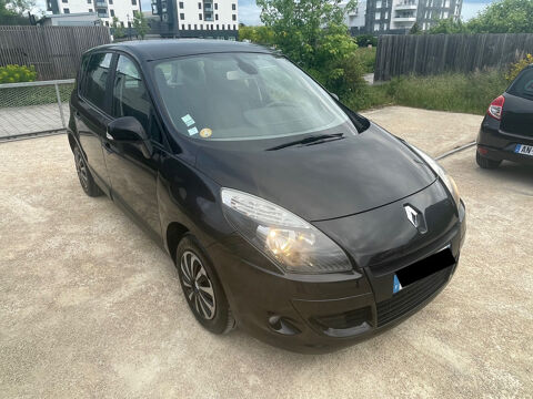 Renault Scénic 3 - 1.5 DCI 105 CH ECO2 EXPRESSION / GARANTIE 2009 occasion BLOIS 41000