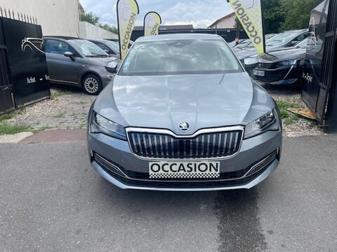 Superb III Ph 2 Business 1.4 TSI 16V 218 Plug in Hybrid 156 Bo&icirc;te a 2020 occasion 93320 LES PAVILLONS-SOUS-BOIS