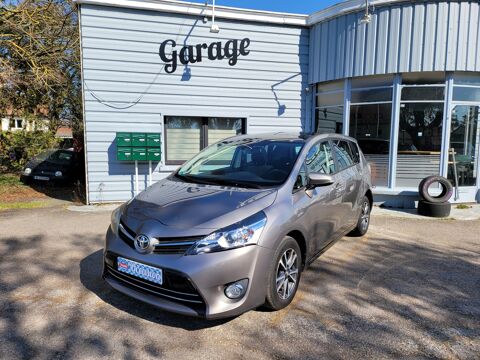 Toyota verso - 1,6 110 ch 6 cv - Gris anthracite