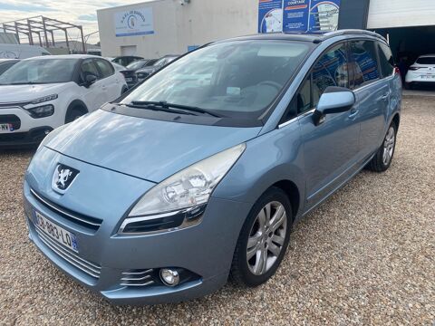 Peugeot 5008 - 1.6 HDI 112 Allure ETG6 DVD, GPS - Ble