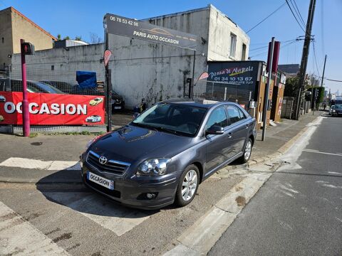 Toyota Avensis II 2.2 D-4D 150 CH LINEA SOL 2007 occasion Bezons 95870