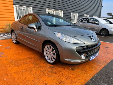 Peugeot 207 CC - 1.6 HDi 110 ch SPORT - Gris 5990 10120 Saint-Andr-les-Vergers