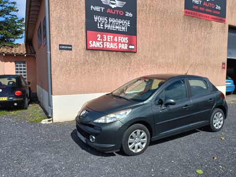 Peugeot 207 - 1.4 vti - Vert foncé