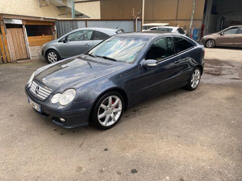 Mercedes Classe C MERCEDES-BENZ (203) Phase 2 Coupé 220 CDi 2.2 CDI 1 2006 occasion SAINT-BONNET-DE-MURE 69720