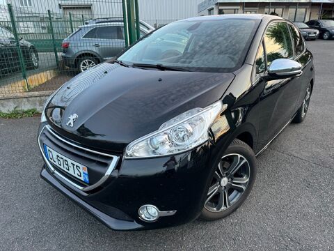 Peugeot 208 - 1.6 E-HDI FAP 92 ALLURE 3P - Noir M&ea