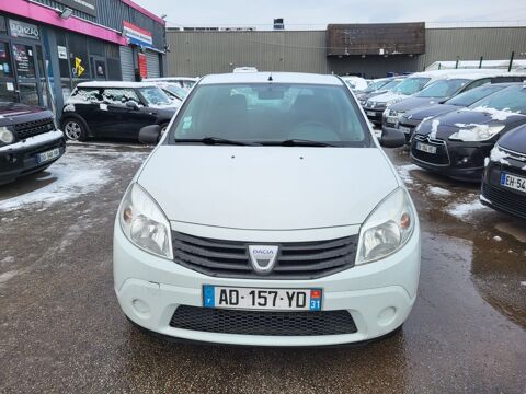 Sandero 1.4 MPI 72 AMBIANCE ESSENCE + GPL ECONOME 2009 occasion 78310 Coignières