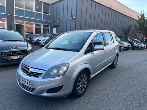 Annonce voiture Opel Zafira 5400 
