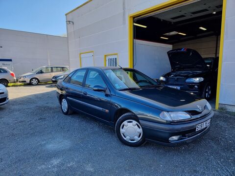 Renault Laguna 2.0 RXE 113CH 1ERE MAIN 169 000KM 1995 occasion Vineuil 41350