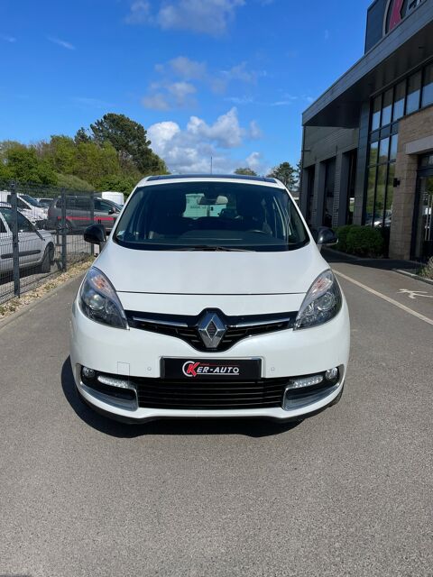 Scénic 1.2 tce 130 ch energy bose euro6 2016 occasion 56700 KERVIGNAC