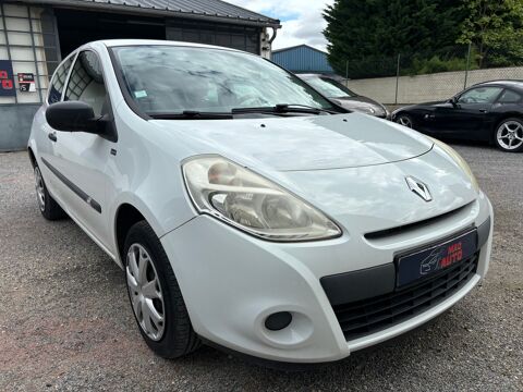 Renault clio - III PHASE 2 1.2i Esss75 cv Yahoo 2012 