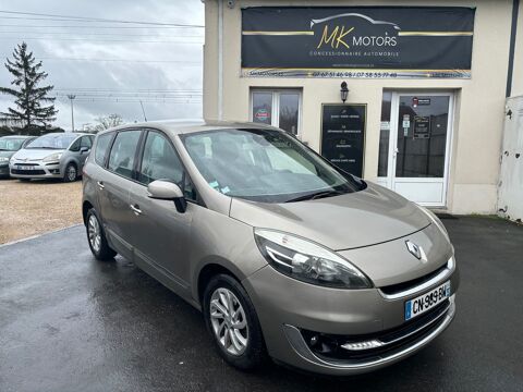 Renault scenic iii Scenic - 3 1.5 DCI 110 EDC tomtom BVA6 -