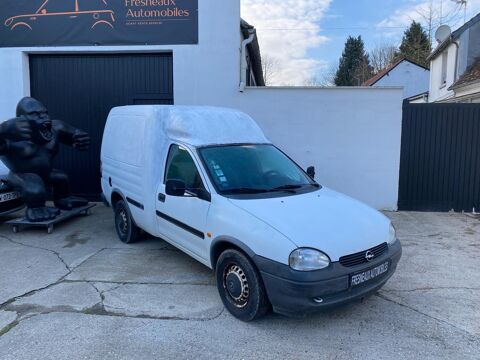 Combo VU 1.7D 60CV 2000 occasion 60240 Montchevreuil