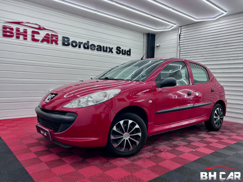 Peugeot 206 1.1i 60ch 5 portes // Climatisation - Kit distribution neuf 2011 occasion Pessac 33600