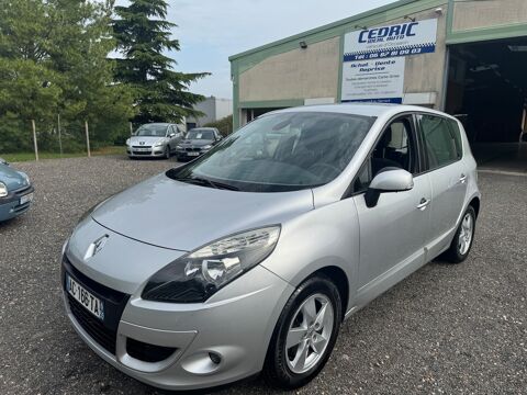 Renault scenic - 1.5 DCI 110 DYNAMIQUE - Gris Mé