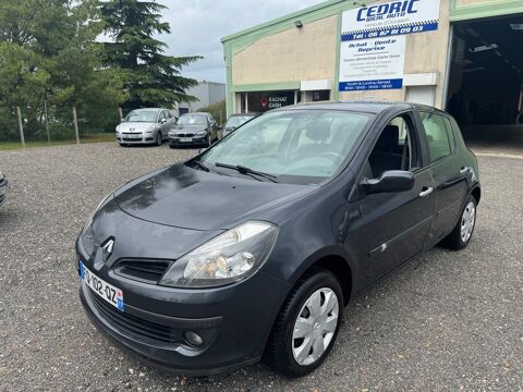 Renault clio - 1.6 DYNAMIQUE - Gris anthracite M&eacu