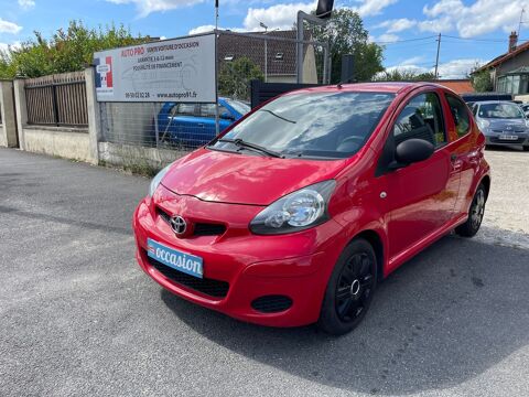 Toyota aygo - 1.0 VVT-I 3P - Rouge