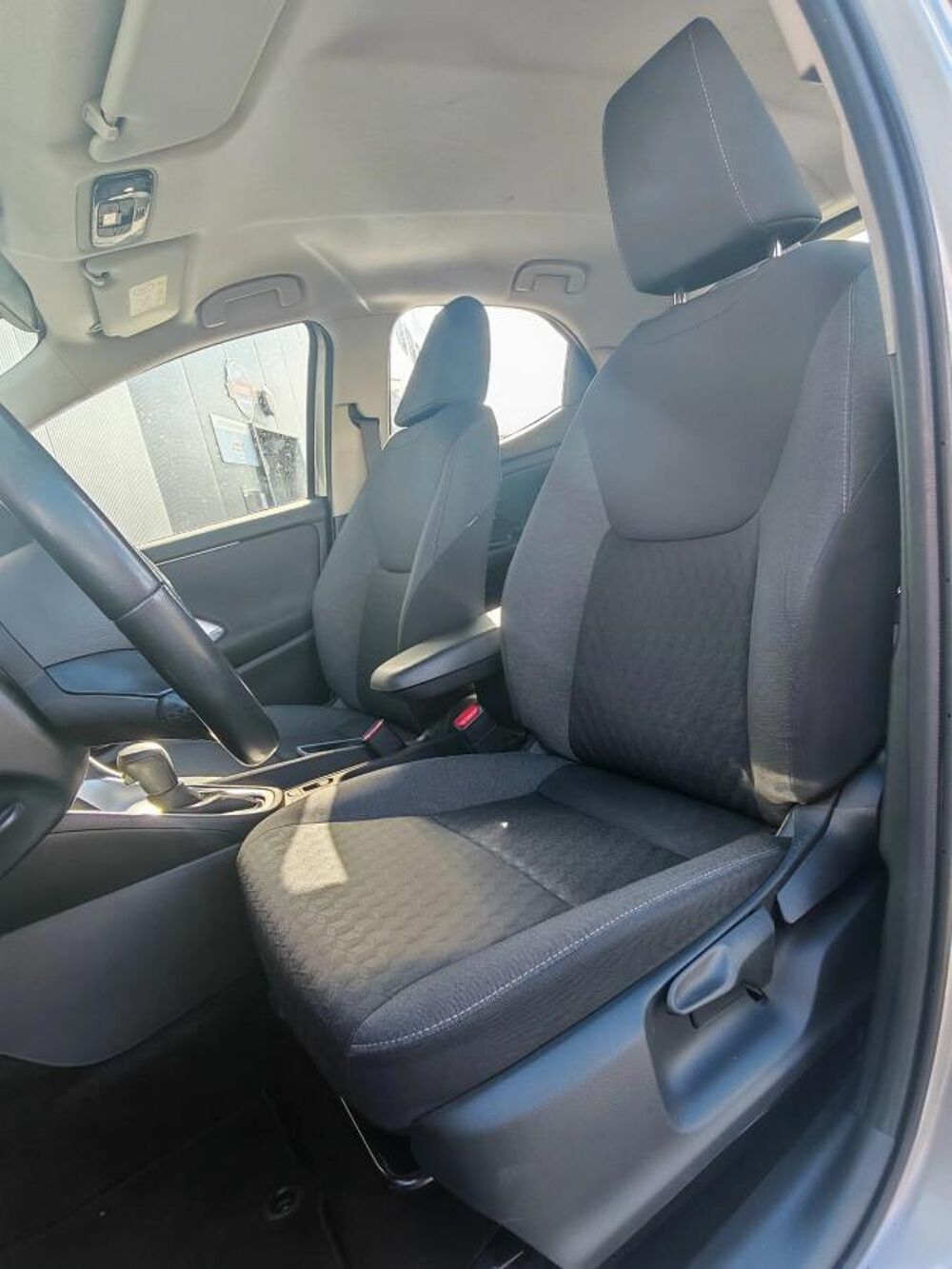 Yaris 1.5 114H 90 HYBRID FULL-HYBRID 0.8KWH DYNAMIC BUSINESS BEYON 2022 occasion 78310 COIGNIERES