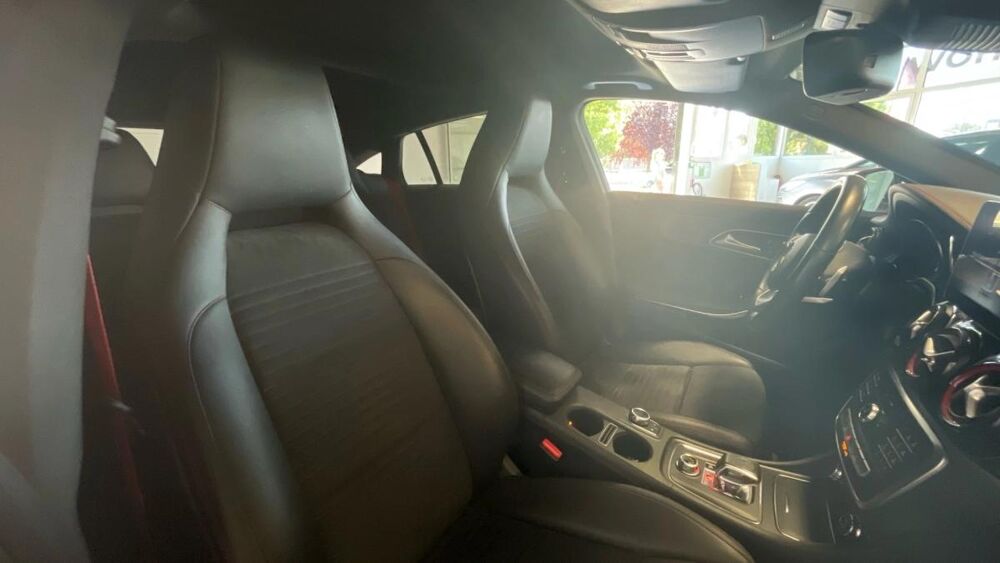 Classe CLA 45 AMG CLA 45 AMG 4Matic (117.952) 2017 occasion 33600 Pessac