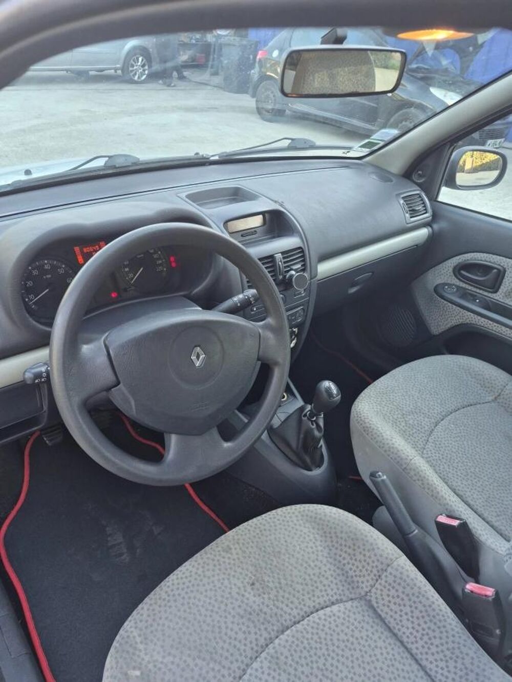 Clio 2006 occasion 78270 BENNECOURT