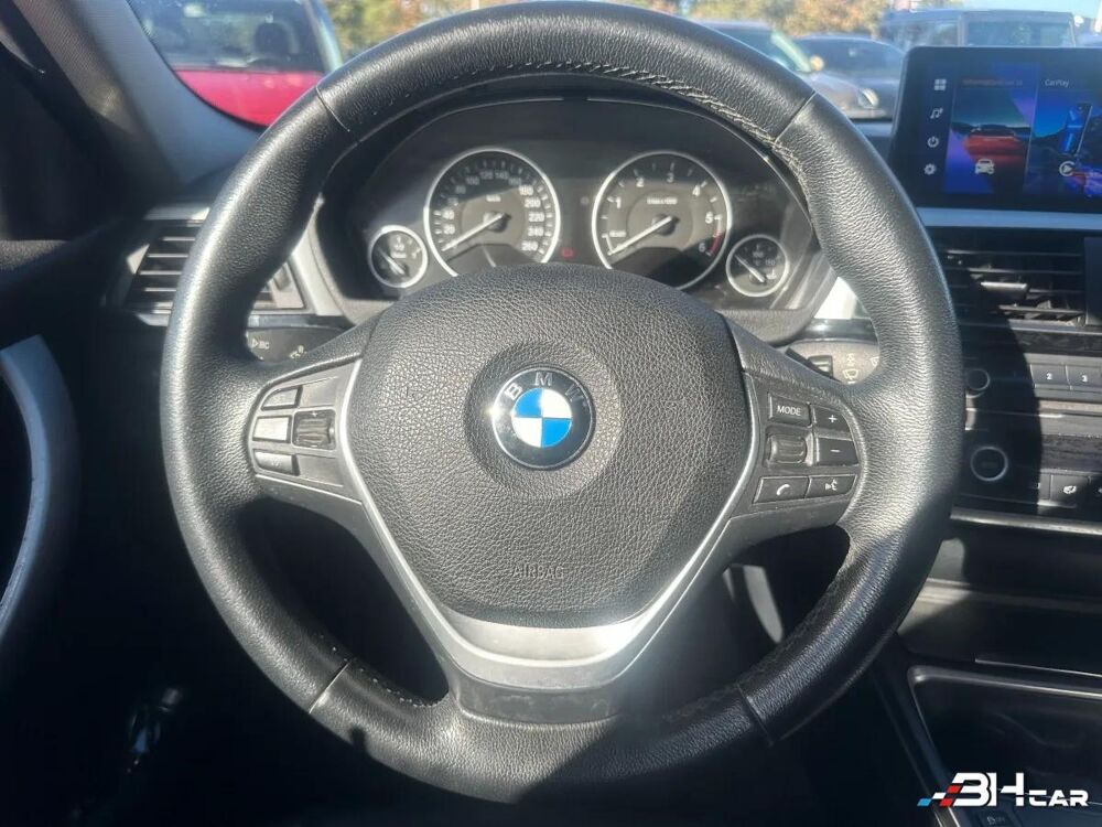 S&eacute;rie 3 3.0 330 D 260 LUXURY XDRIVE BVA 2013 occasion 33980 Audenge